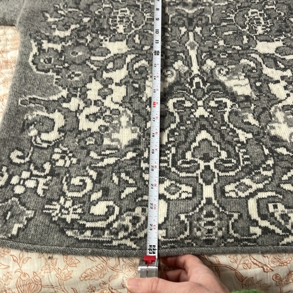 Sundance sweater Large - Picture 7 of 8